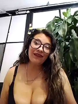 XXX chat uživo modela SKARLET_KOVA
