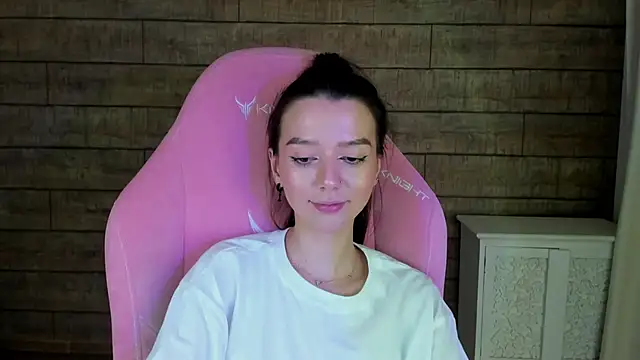 Chat +18 de VanessaVienne ao vivo