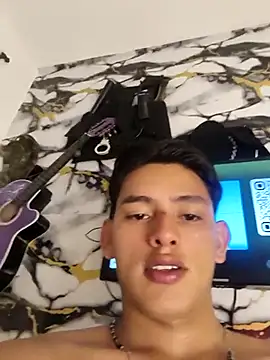 Hiroshi_Shen 即時 XXX 聊天