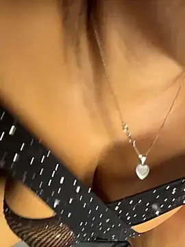 Nalgonasex_ 网络视讯表演