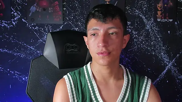 JohanSedasのライブXXXチャット