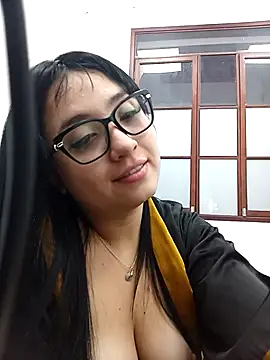 دردشة Lunaa_bellaa الجنسية المباشرة