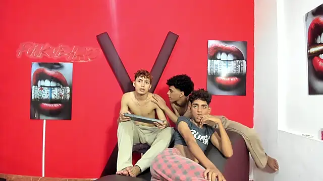 VERY_HOT_GUYS 웹캠 쇼