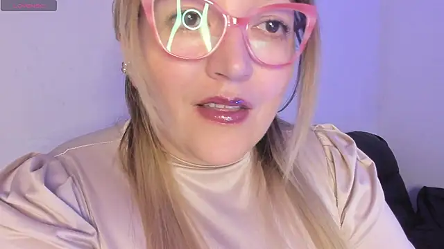 Chat XXX en directo de Naty_Mature_