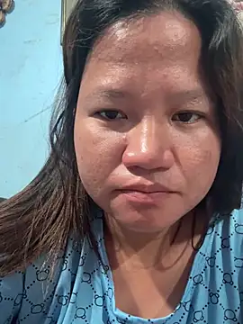 Pretty_Preggy Adlı Modelin Web Kamerası Şovu