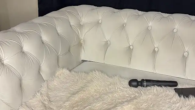 lusterdoll élő XXX-chatje