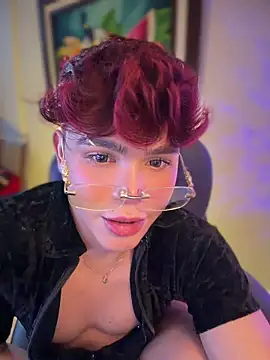 PRINCE_STEV's Live XXX Chat