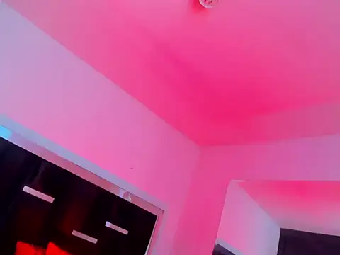 DANITENDER555 webcam show