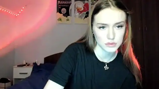 tinyglow Chat XXX in diretta