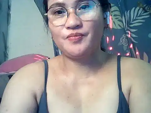 Amazing_Angel22 Adlı Modelin Canlı XXX Sohbeti