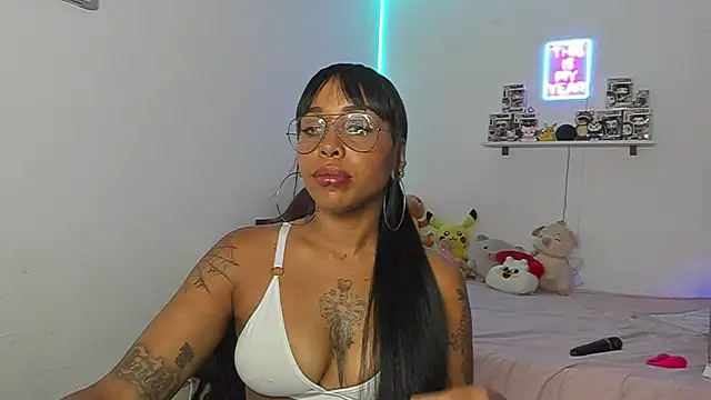 Chat XXX en directo de Annaa_Brooks