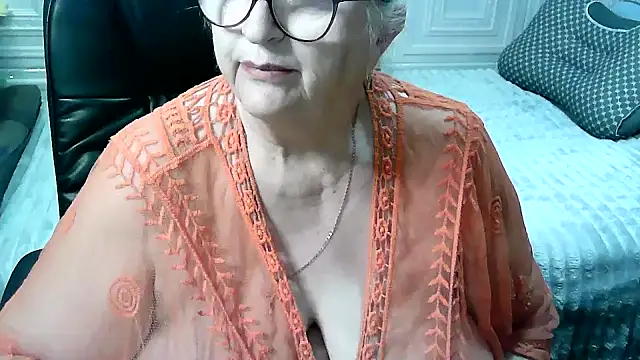 LolkaAlyss Chat XXX live