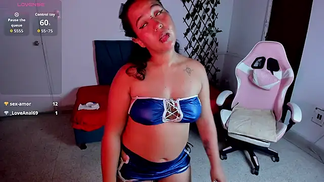 LisaTepes' Live XXX Chat