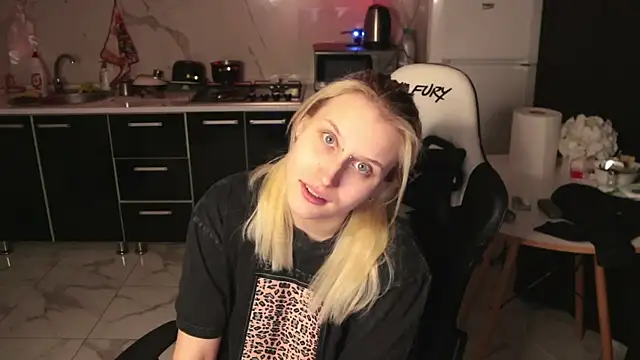 MertyXX's Live XXX Chat