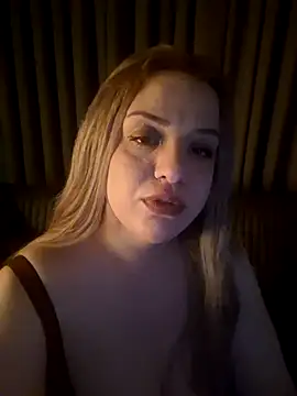 TutkuEvi's Live XXX Chat