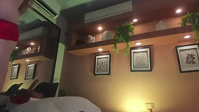 SabrinaWalker's Live XXX Chat