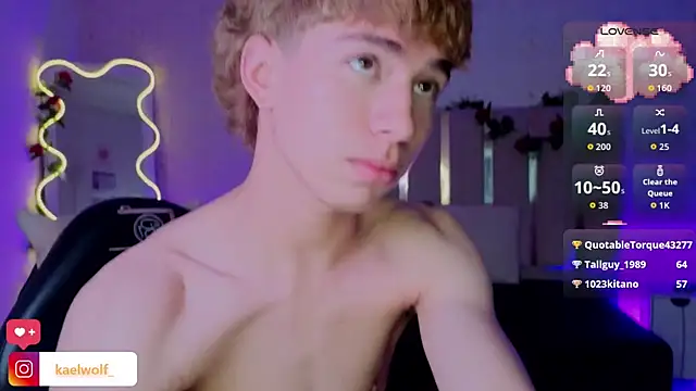 عرض كام kaelwolf_tay