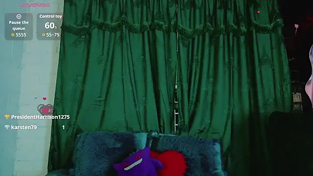 Summer_XO – webcam-show