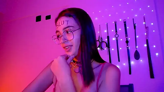 Show de nina_kink na webcam