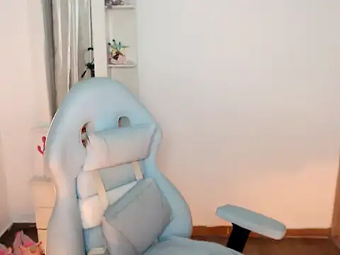 BOREAL_MOON live XXX chat