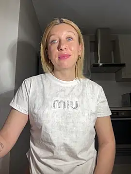 Kittie_Valentine: онлайн-секс-чат