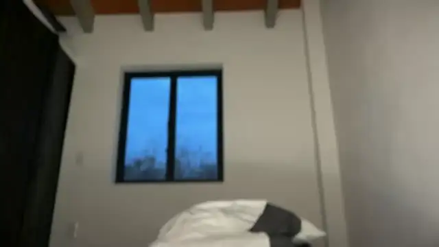 mcklister_kinky_feets: вебкам-шоу