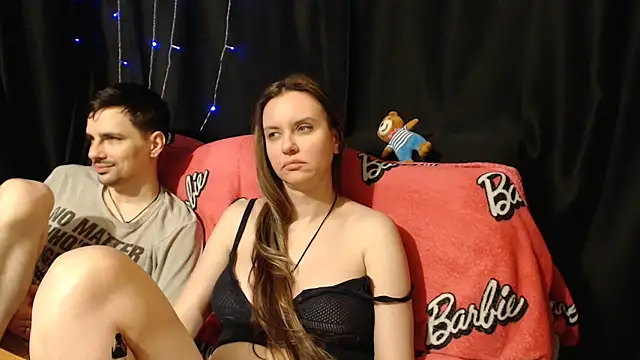 Chat +18 de Milana69 ao vivo