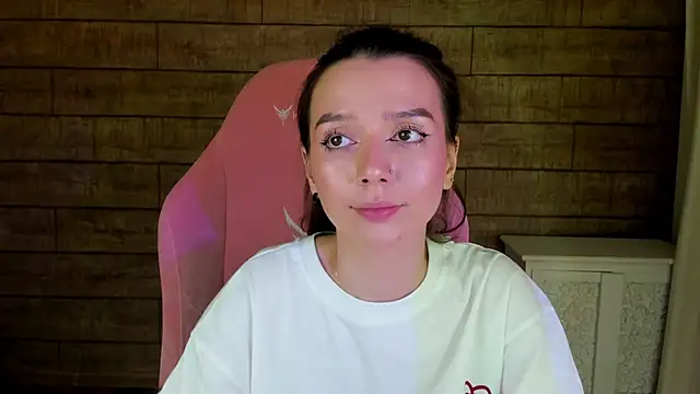 VanessaVienne Chat XXX live