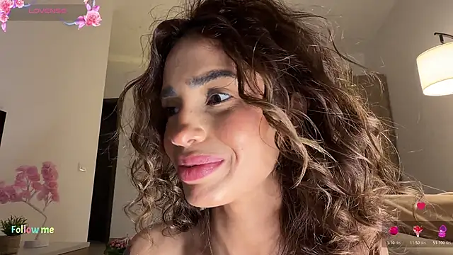 Chat +18 de AyanaLys ao vivo