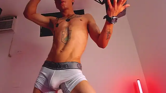 AbaturLopez – Kamerová šou