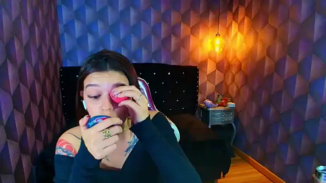 LiaHarryis' Live XXX Chat