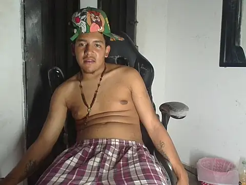 Show de simonchacalxl na webcam