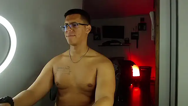 _John_Boy_: онлайн-секс-чат