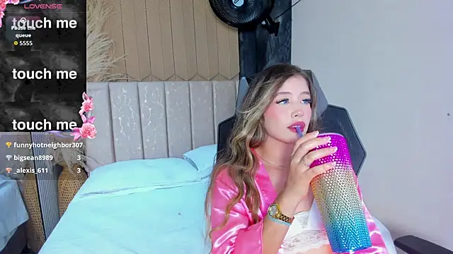 Czat XXX na żywo – EmilyJohnsoon