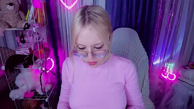 Živý XXX chat CeaneLino