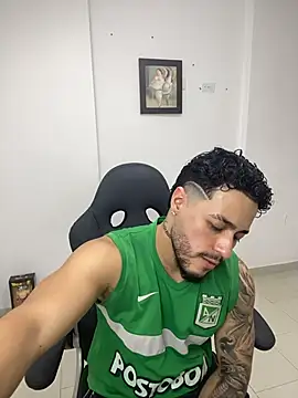 MattiaDupont 웹캠 쇼