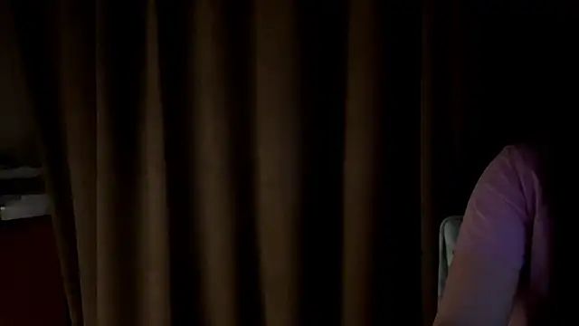 BellyupAlloy 现场XXX聊天