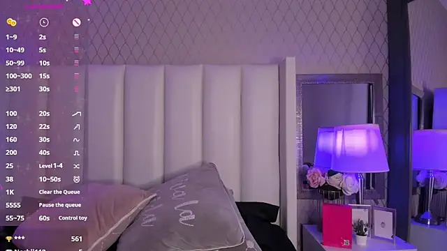 XXX chat uživo modela ValkaRouse