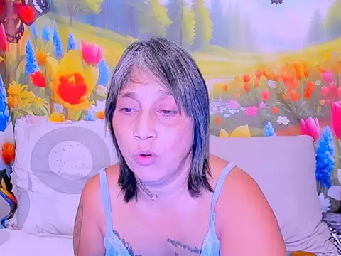 indianroxy: онлайн-секс-чат