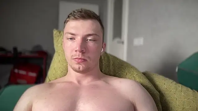 iron__chap Adlı Modelin Web Kamerası Şovu