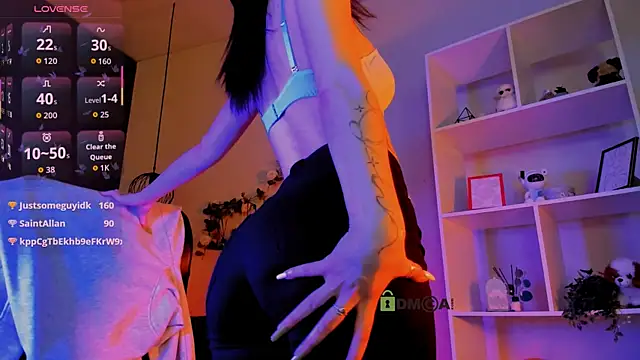 Chat +18 de liana_kisses ao vivo