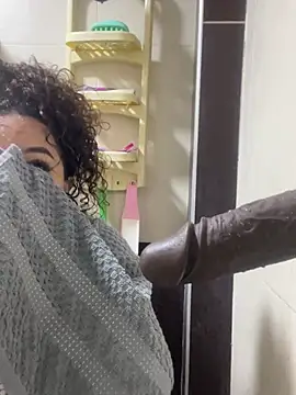 Anitta_bell: онлайн-секс-чат