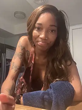 LunaBl00m Webcam show