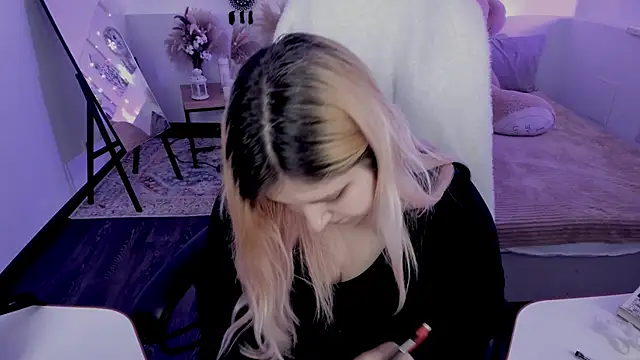 Chatroom XXX en direct de DiaAngell