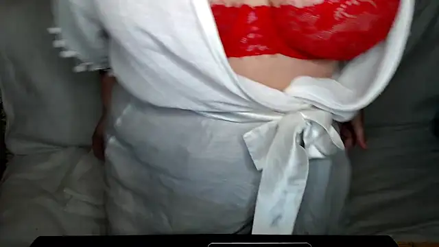 Chatroom XXX en direct de Emyly00