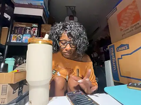 wynterheat Adlı Modelin Canlı XXX Sohbeti