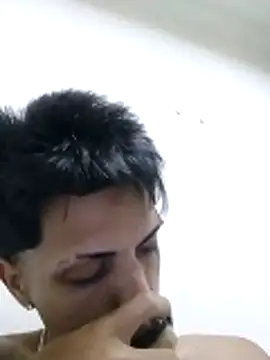 Pertunjukan Kamera Web CubaxxxPeneGrande