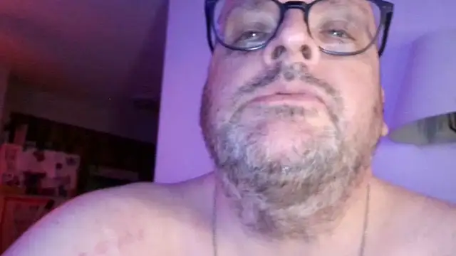 Ursulet_US – Kamerová šou