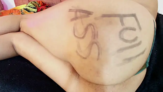 Chat XXX en directo de Mia_Nasty_Dirty