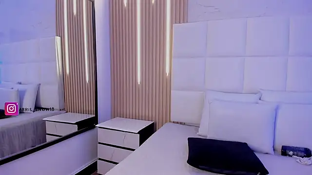 Chat XXX Live abril_snow